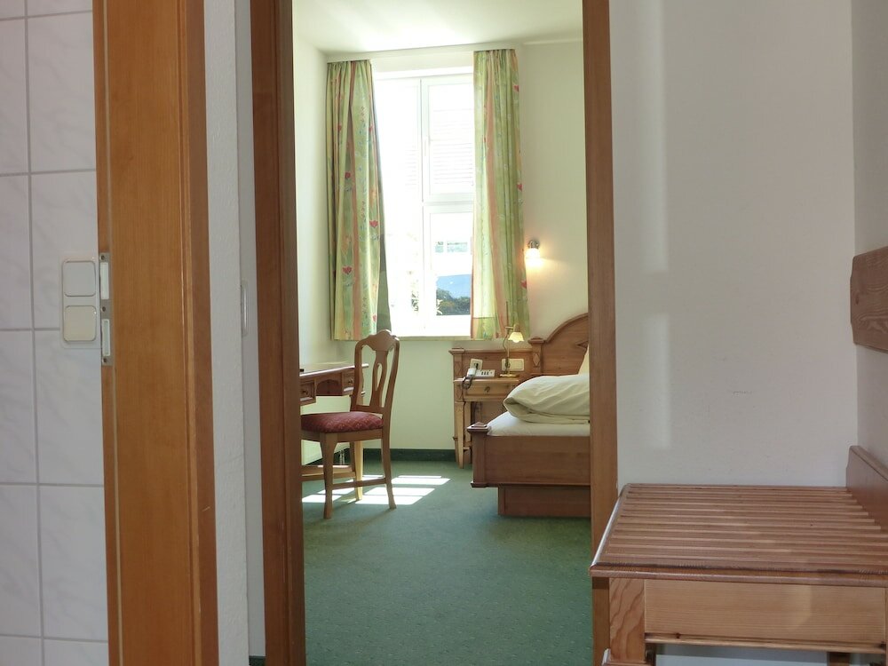 Фото Hotel zum Brauhaus Lüdde