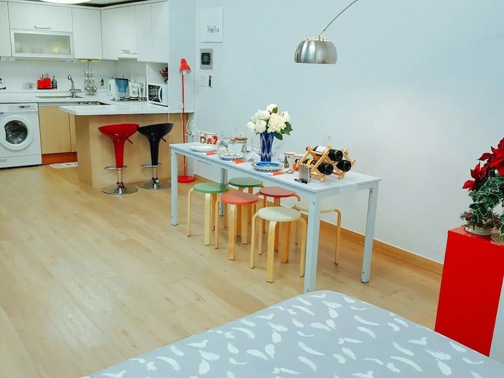 Фото Lee Apartment 1