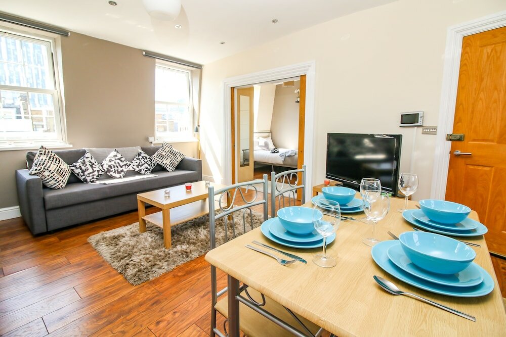 Фото City view flat at Liverpool st Brick Ln