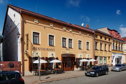 Гостиница Ski Hotel Svoboda nad Upou