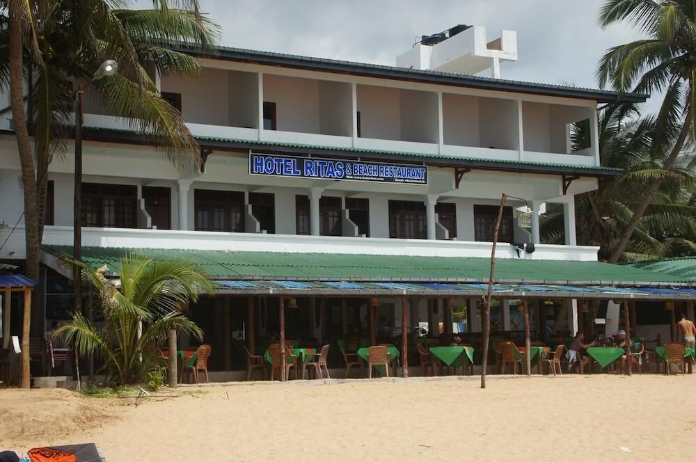 Фото Hotel Ritas & Beach Restaurant