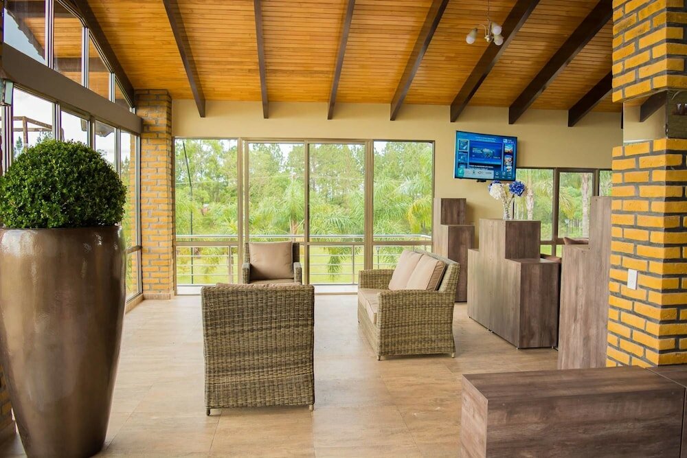 Фото Austral Hotel