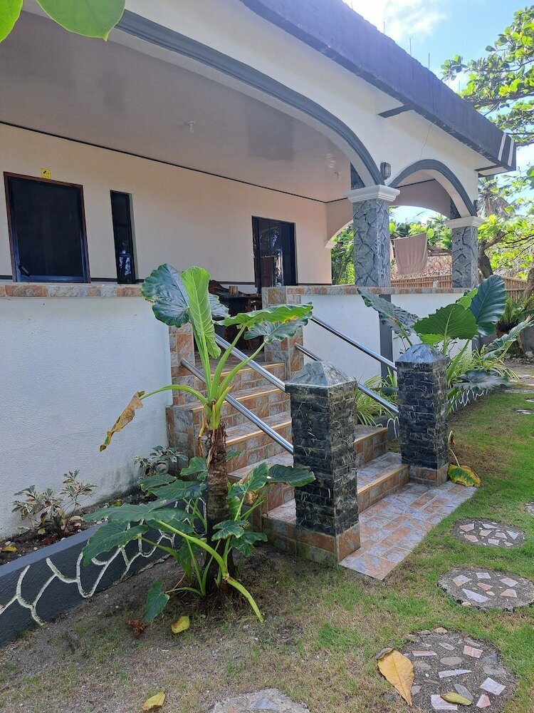 Hotel House of the Rising Sun, Province of Aklan, photo