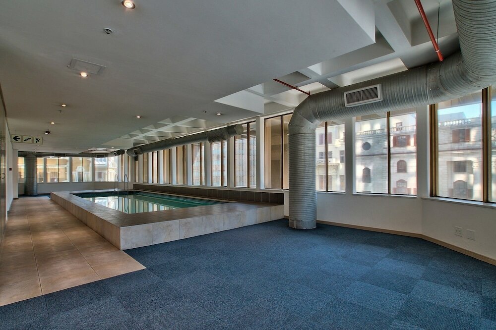 Фото 1008 Cartwrights Corner