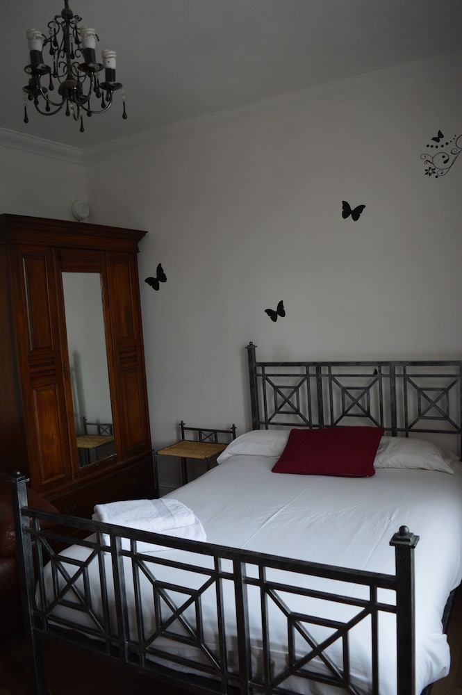 Фото Syston Guest House