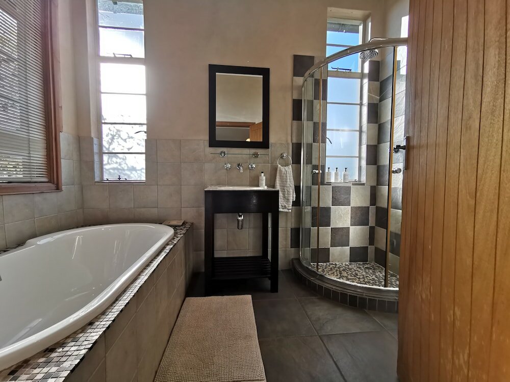 Фото The Hillside House