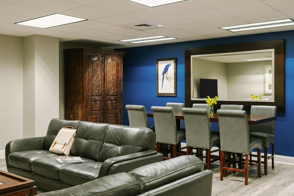 Фото Sonder Lafayette Square