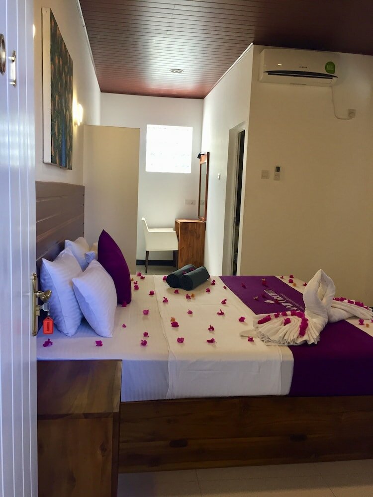 Фото Grand Orchid Residence