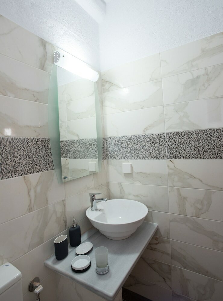 Фото Myconian brothers