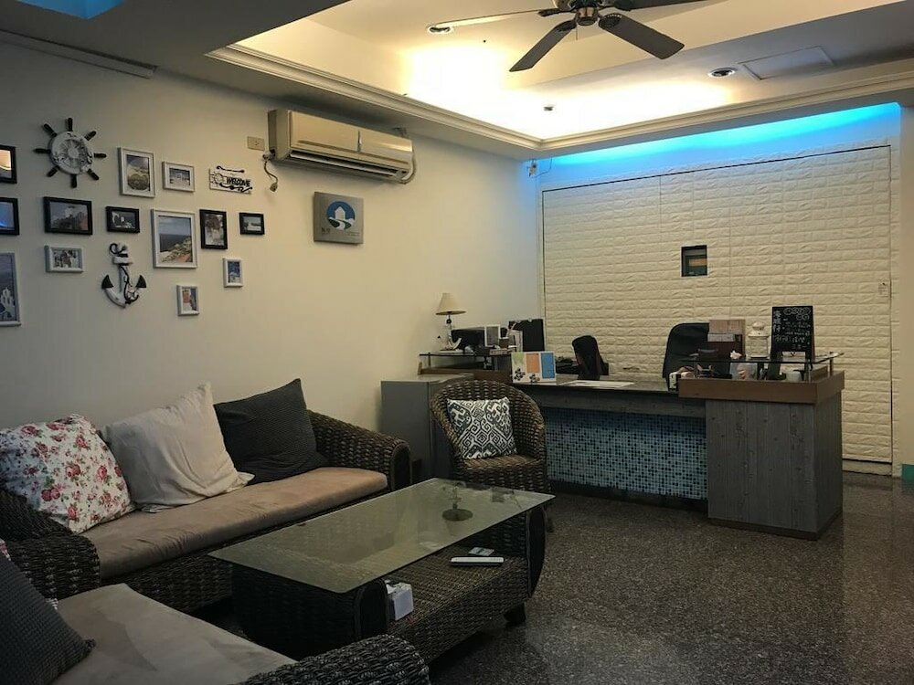 Фото Hjs Guest House