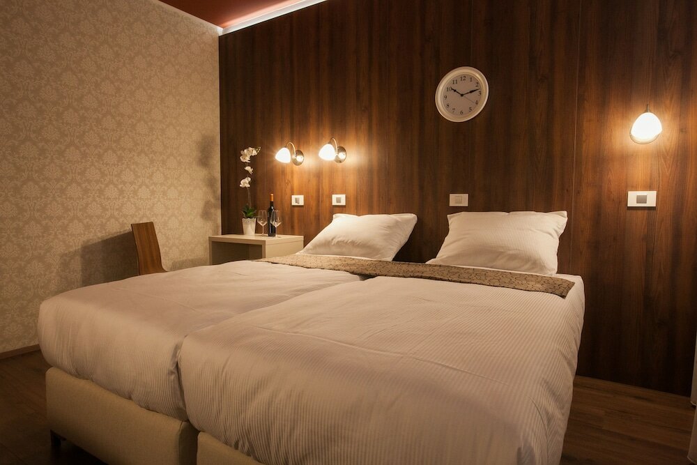 Фото Hotel Center