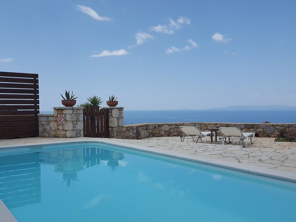 Фото Rathimata villas