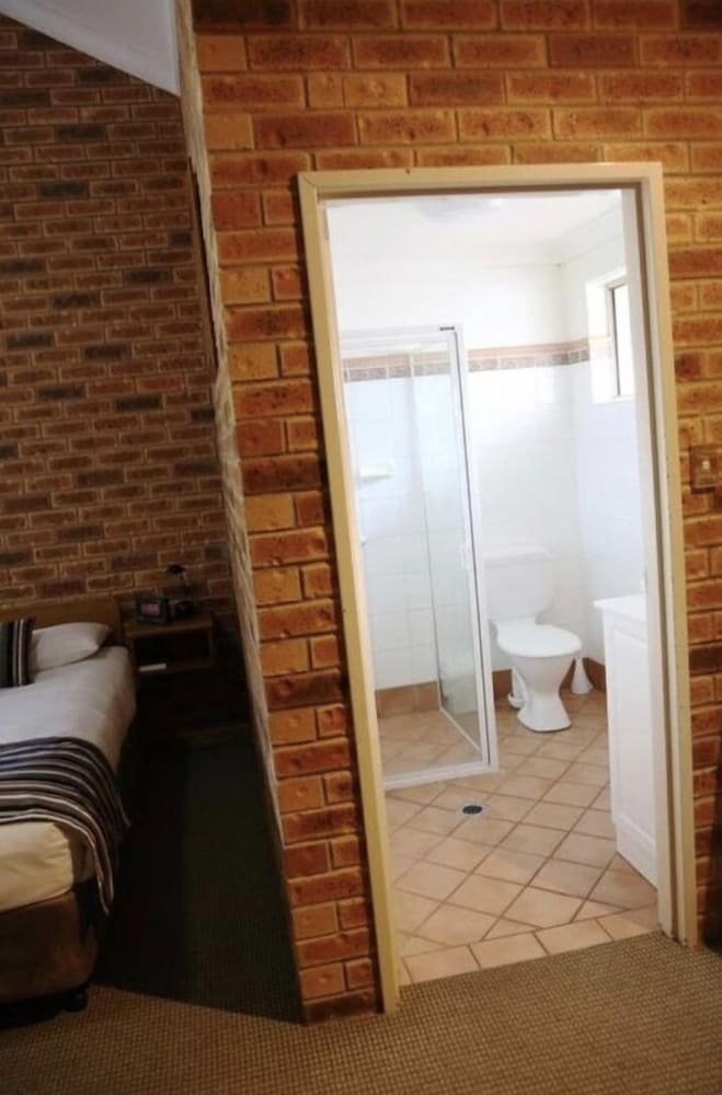 Фото Condobolin Motor Inn