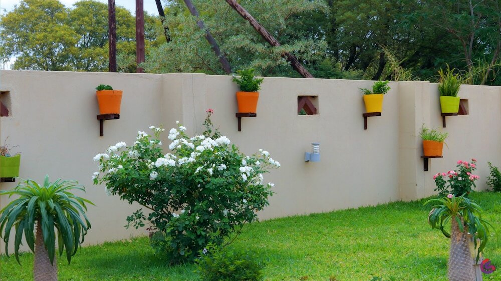 Фото Voyager Inn Hotel