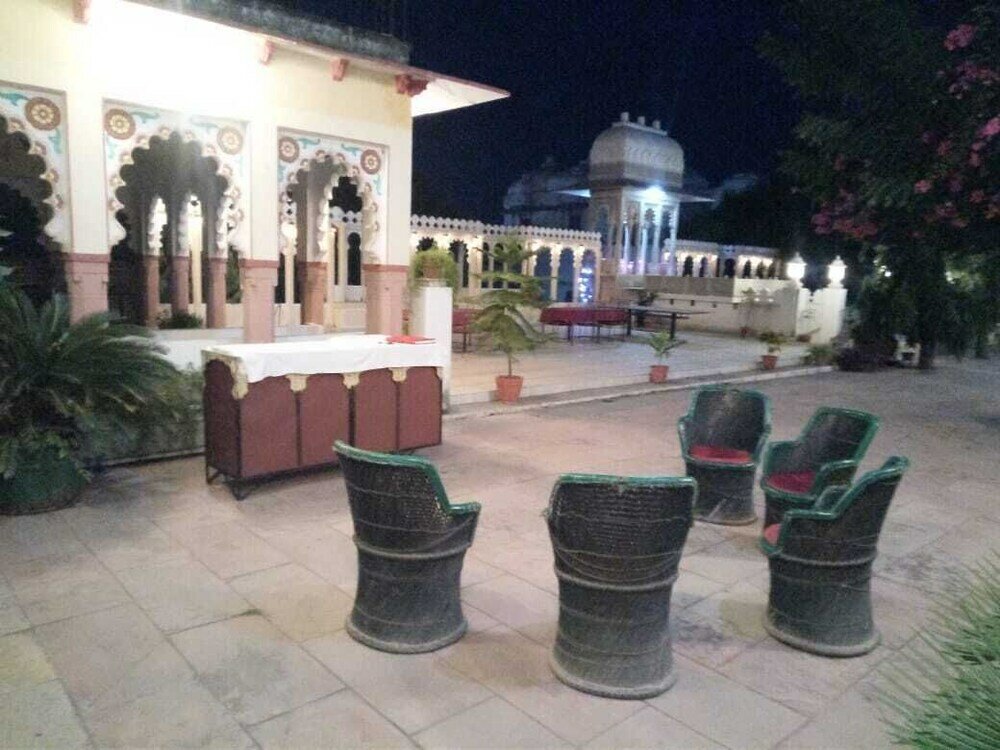 Фото Bassi Fort Palace