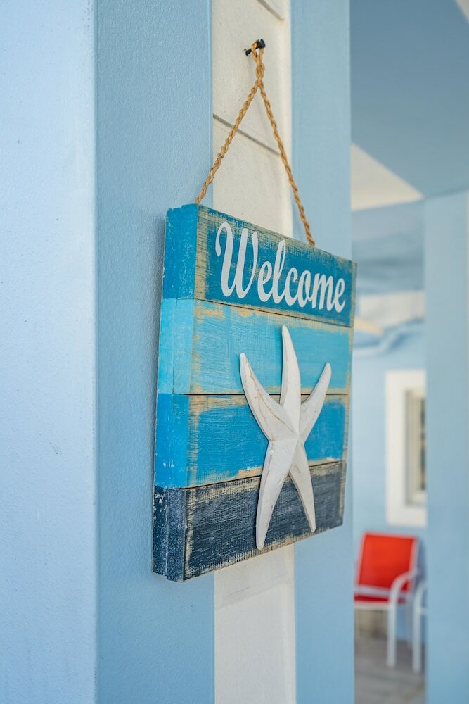 Фото Brand New Key Largo Home