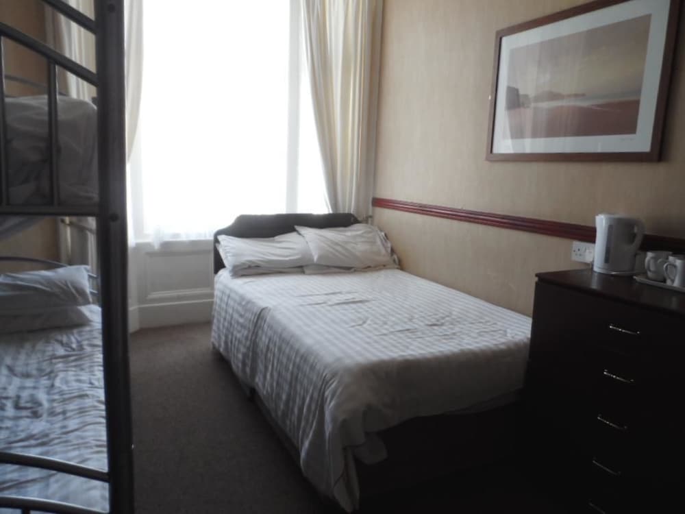 Фото The Riviera Hotel