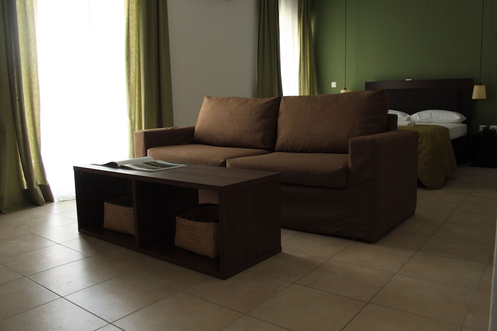 Фото Krinis Apartments