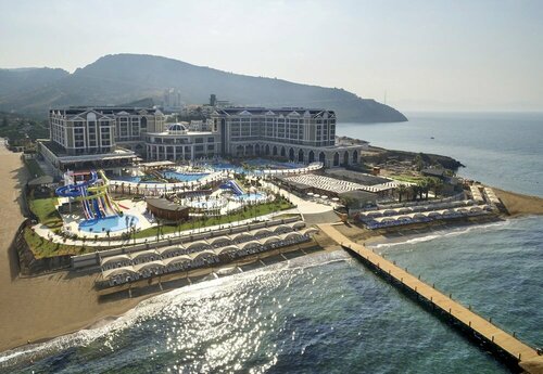 Гостиница Sunis Efes Royal Palace Resort & SPA в Мендересе