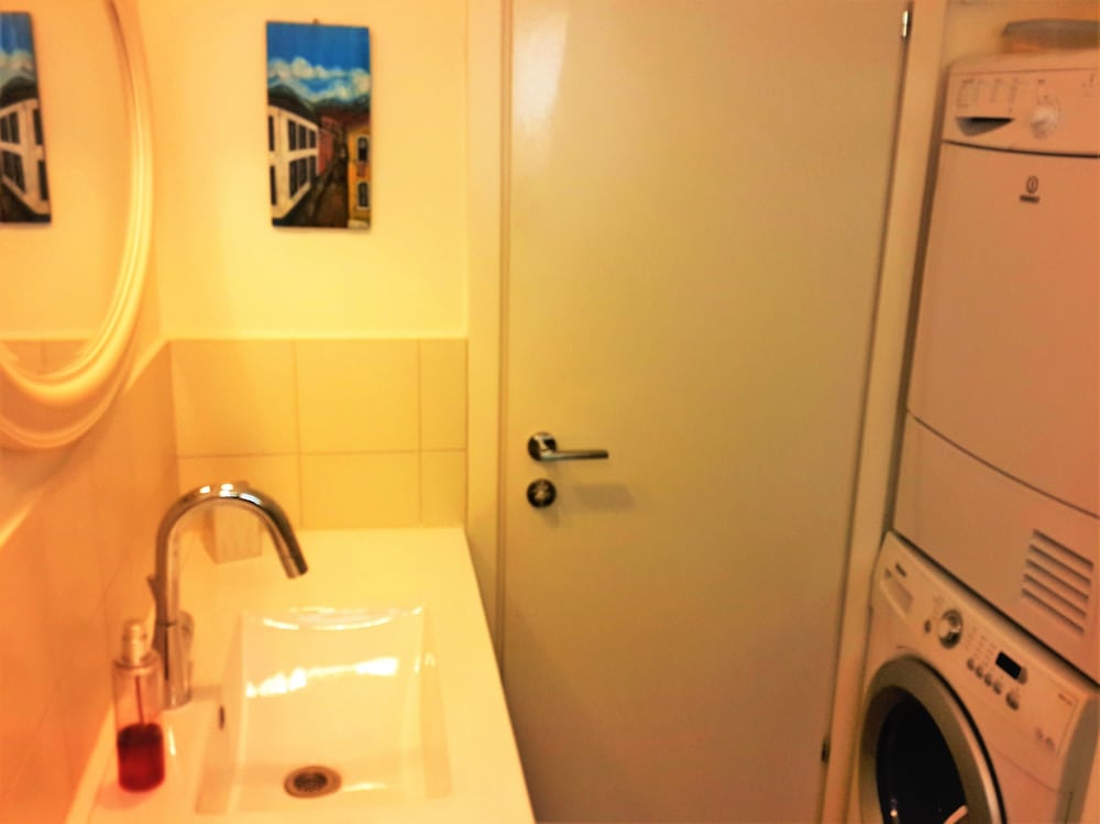 Фото Tel Aviv Apartment by the Sea