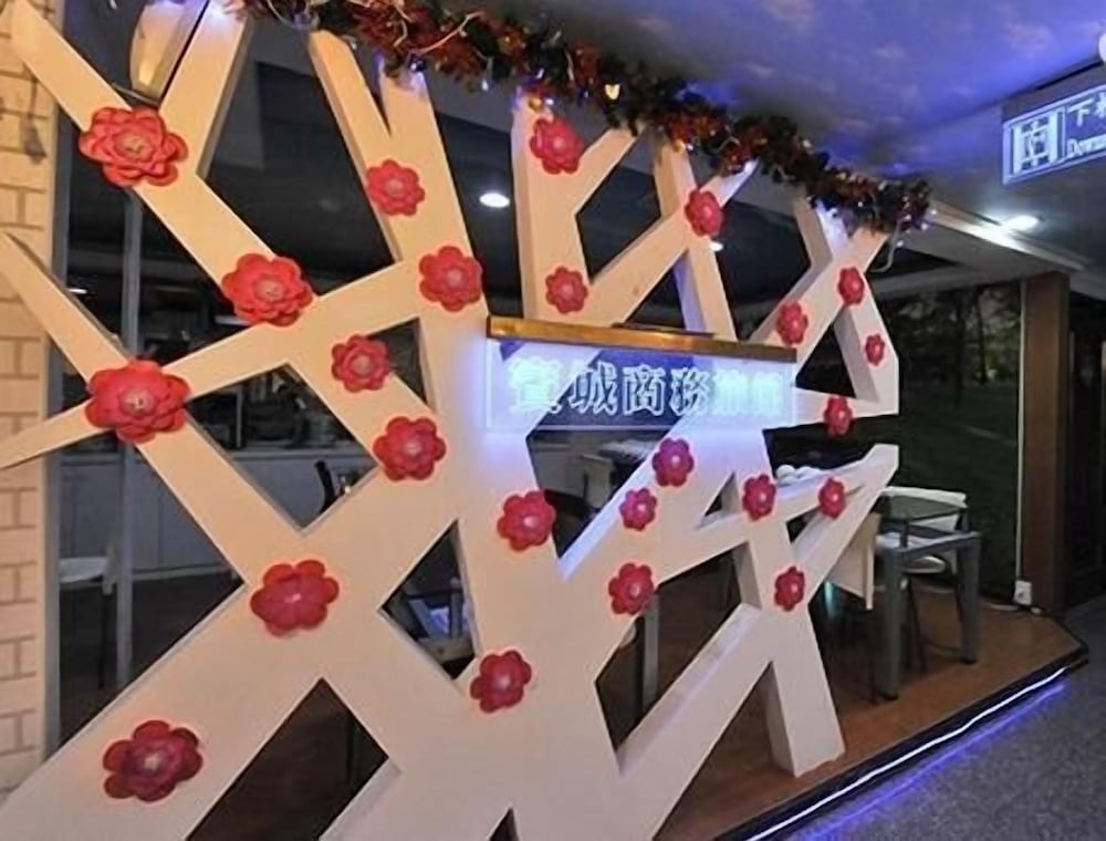 Фото Bin City Hotel