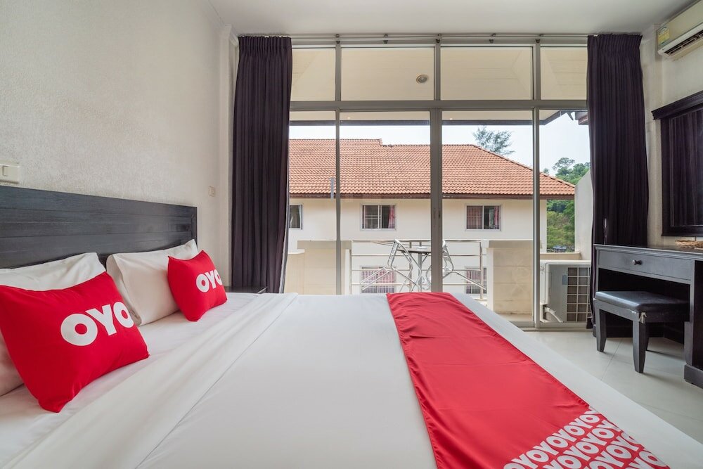 Фото Oyo 835 Koh Chang Luxury Hotel