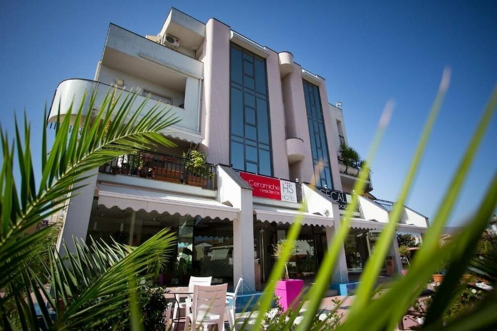 Фото Hotel Residence Le Ceramiche