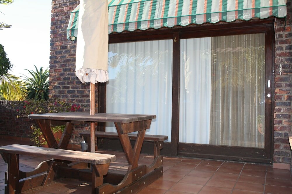 Фото O'Hannas B&b and Self Catering