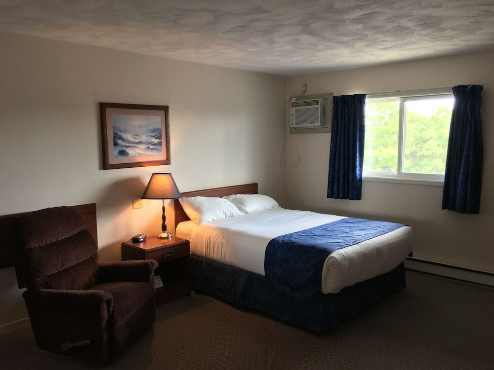 Фото Fairway Inn