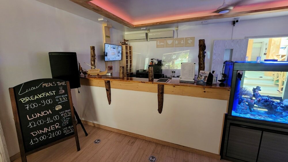 Фото Luau Beach Inn