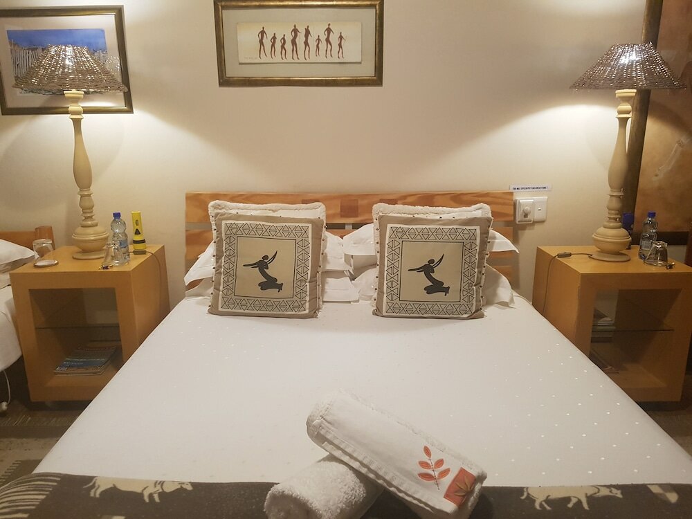 Фото Steytlerville Villa Guest House