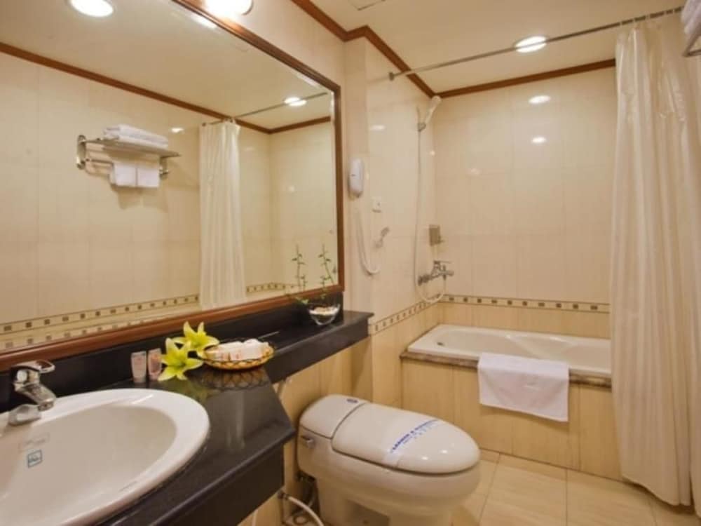 Фото A25 Hotel - 221 Bach Mai