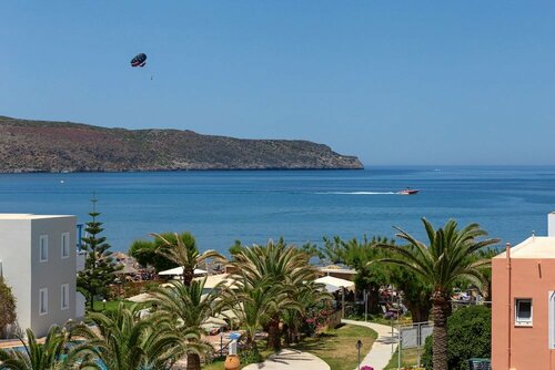 Гостиница Eden Beach Hotel