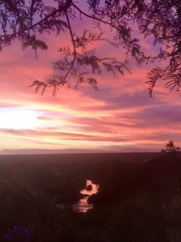 Фото River Front Estate