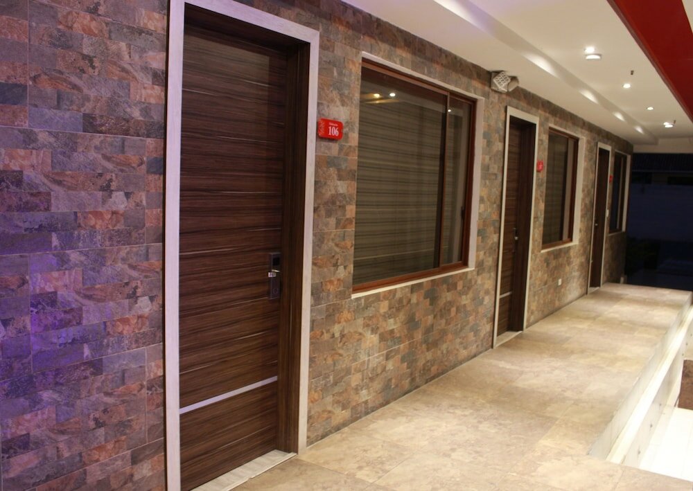 Фото Hotel Santiago de Compostella Suites