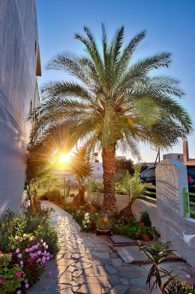 Фото Kostas Apartments