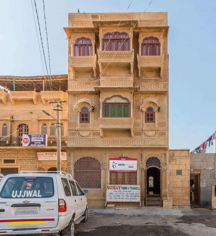 Гостиница Hotel Oasis Haveli - Hostel в Джайсалмере