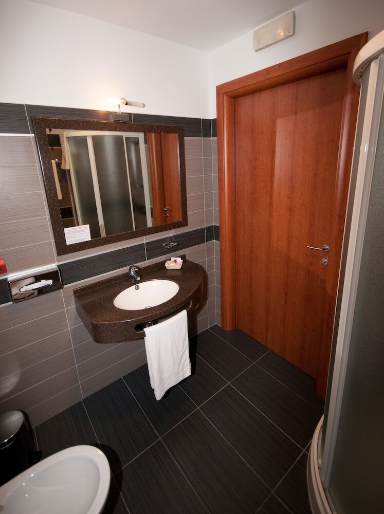 Фото Brindor Hotel