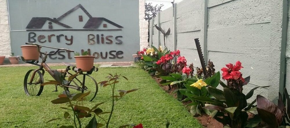 Hotel Berry Bliss Guest House, Gaborone, photo
