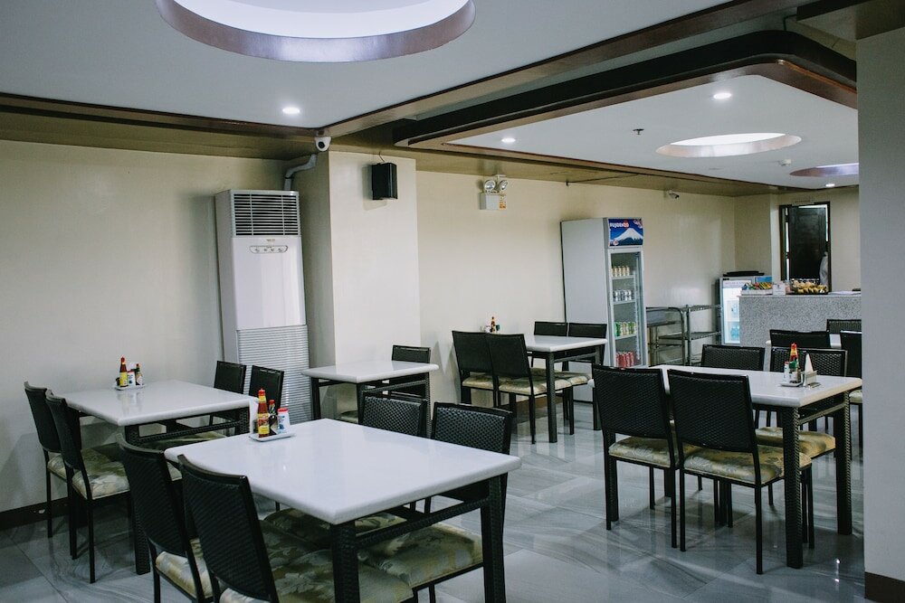 Фото Leope Hotel