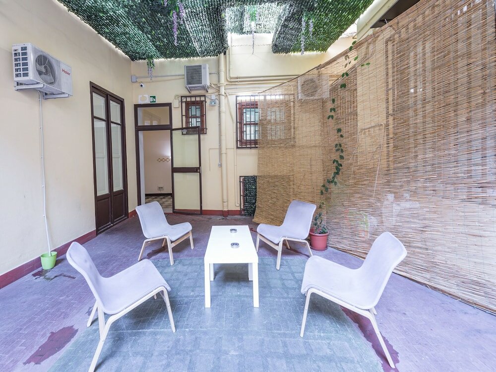 Фото Mamamia Hostel and Guesthouse