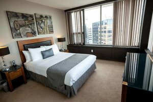 Obasa Suites Regina (Manitoba, Hamilton Road), hotel