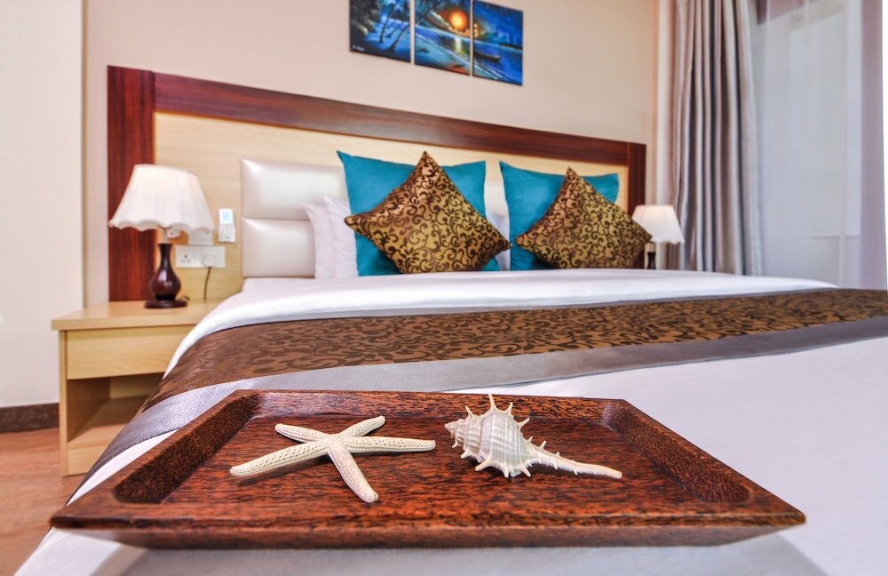 Фото Triton Beach Hotel & SPA