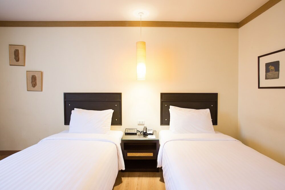 Фото The Tarntawan Hotel Surawong Bangkok