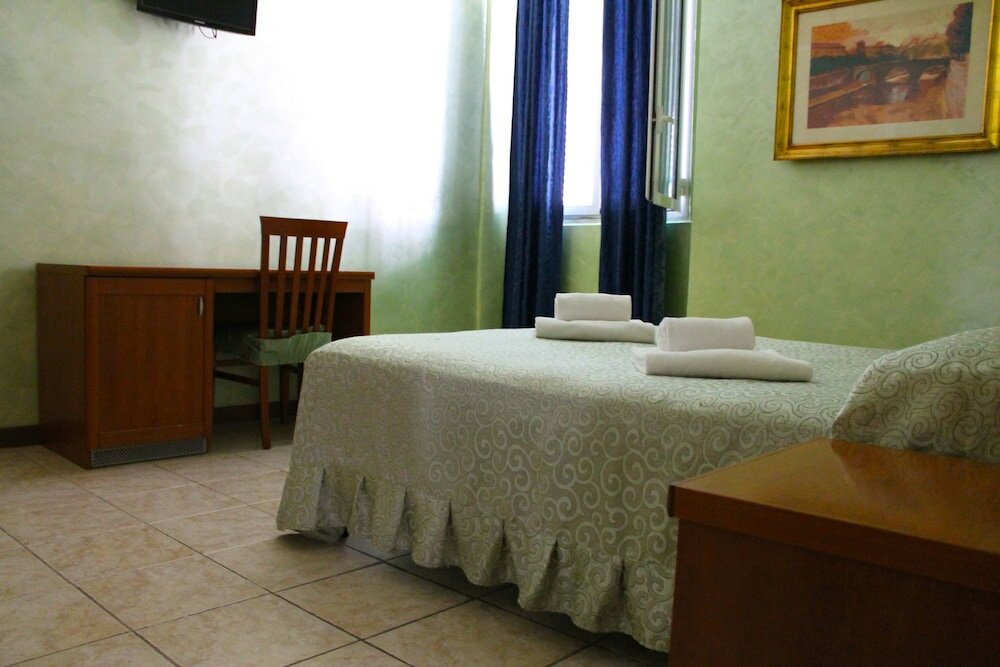 Фото Hotel Tokyo