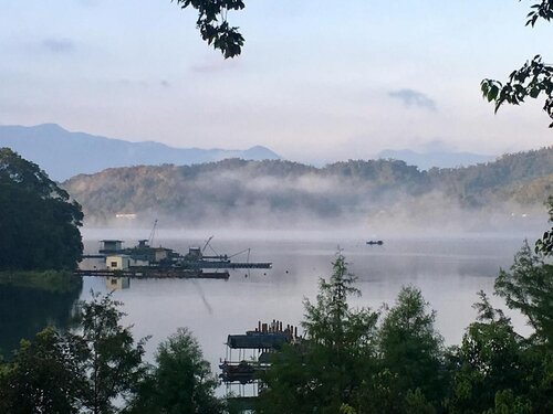 Гостиница Yue Lake Backpackers