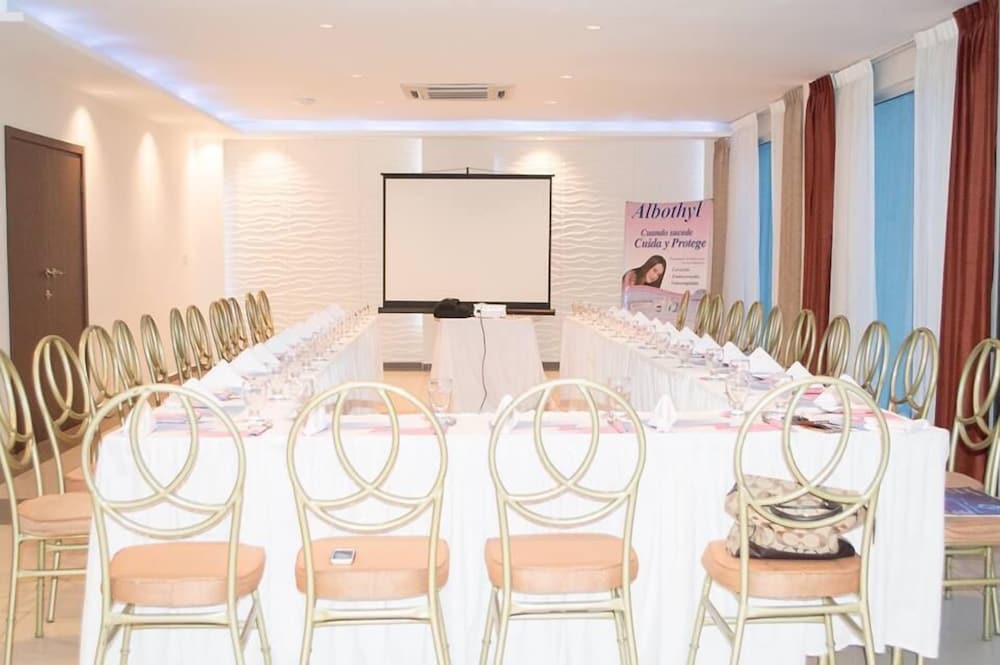 Фото Hotel Latitud 15