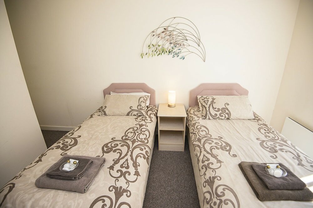 Фото Park Hall Suites