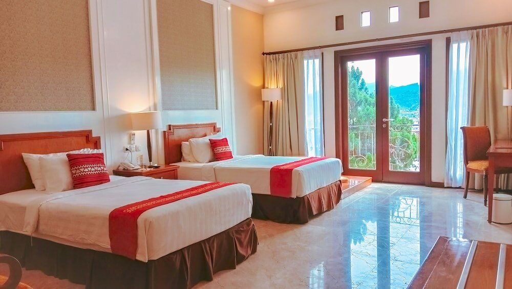 Фото Bukit Randu Hotel and Restaurant