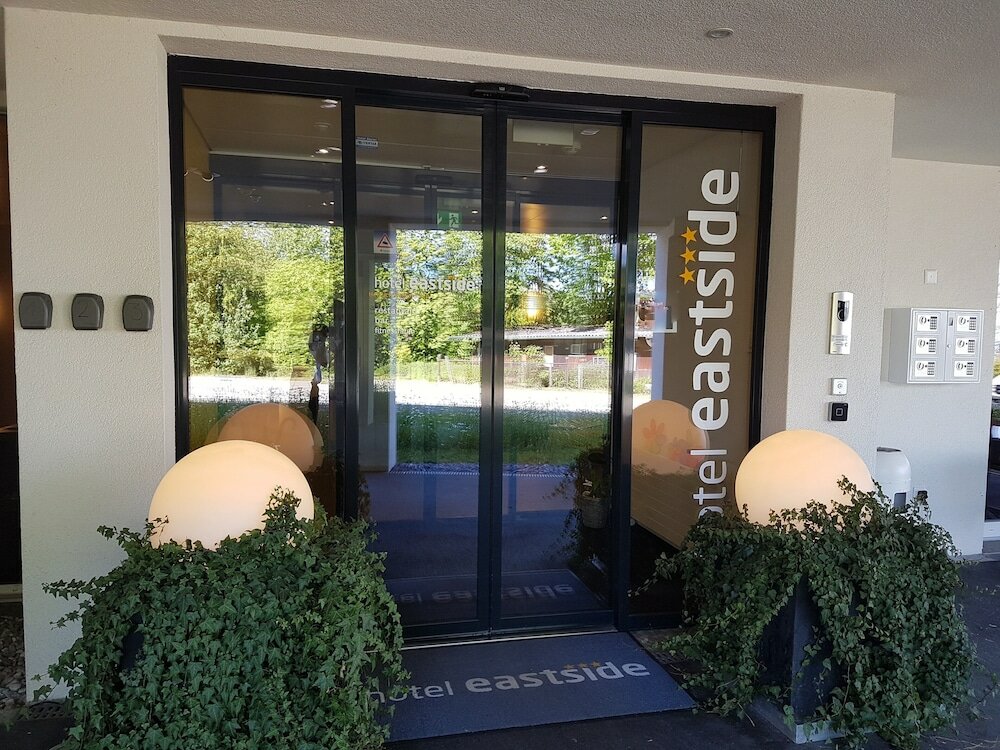 Фото Hotel Eastside